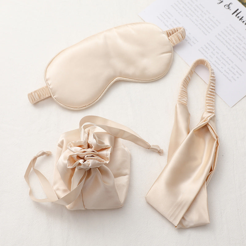 Coffret 3-en-1 Soie – Masque de Nuit, Bandeau & Pochette