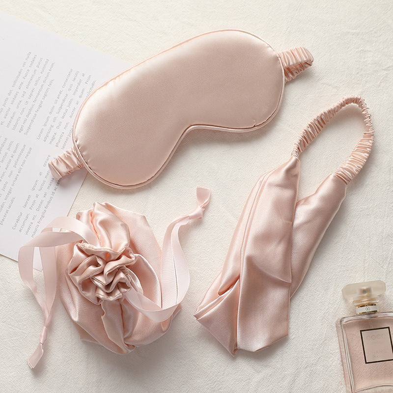 Coffret 3-en-1 Soie – Masque de Nuit, Bandeau & Pochette