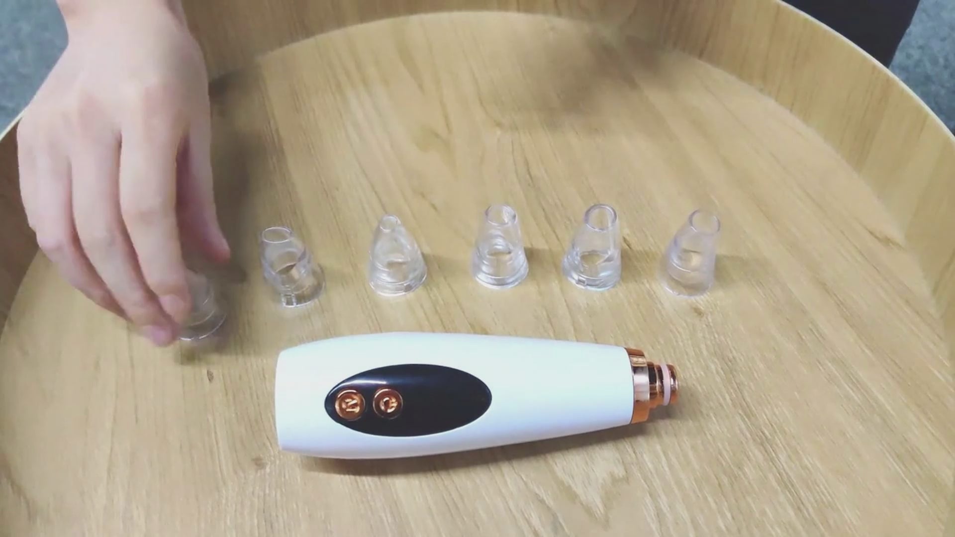 Extracteur de Points Noirs Électrique – Appareil de Nettoyage Facial Professionnel